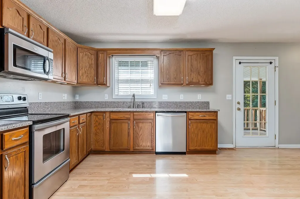 3609 Brookwood Drive Cookeville TN 38501