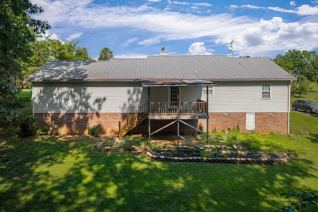 3609 Brookwood Drive Cookeville TN 38501