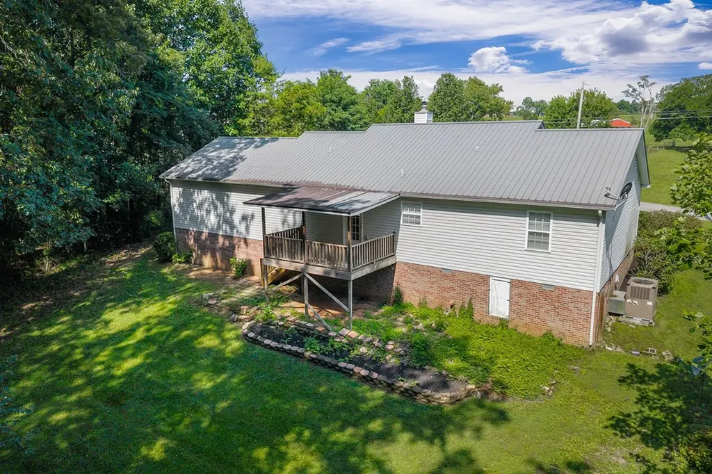 3609 Brookwood Drive Cookeville TN 38501