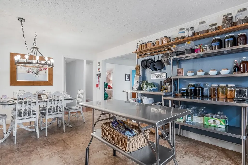 698 Maynard Road Crossville TN 38571