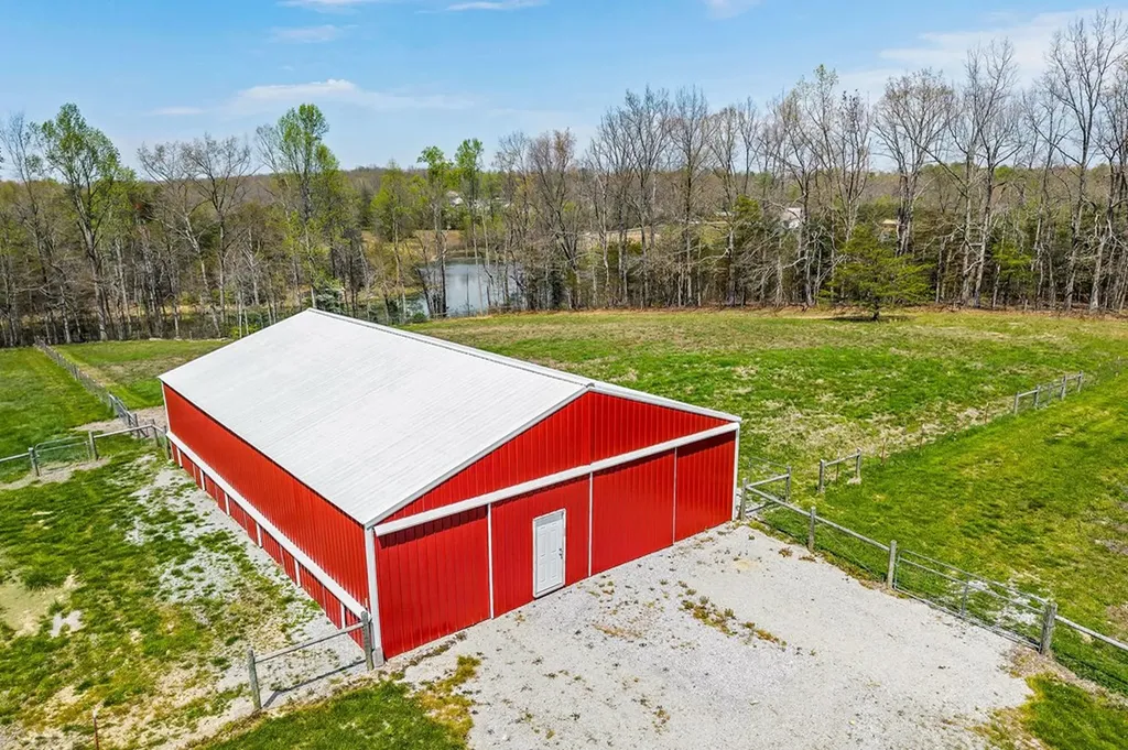 698 Maynard Road Crossville TN 38571