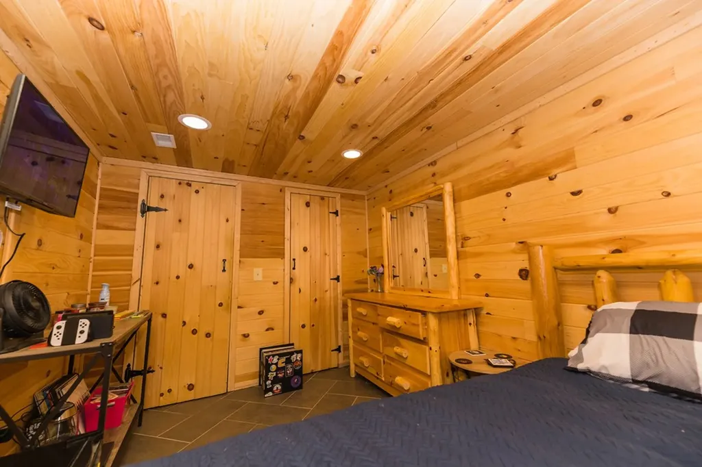 6311 Old Smithville Highway S Sparta TN 38583-7101