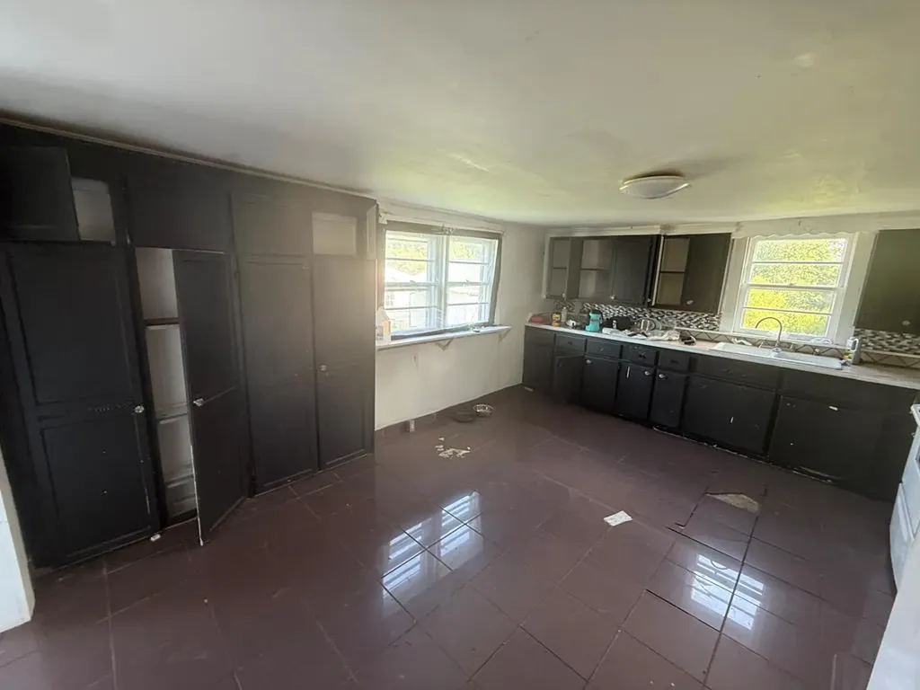 7224 Thomas Twin Oaks Baxter TN 38544