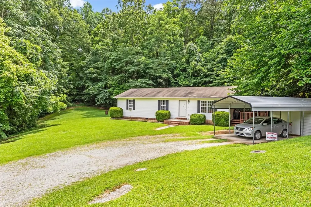 2196 Timothy Drive Cookeville TN 38506