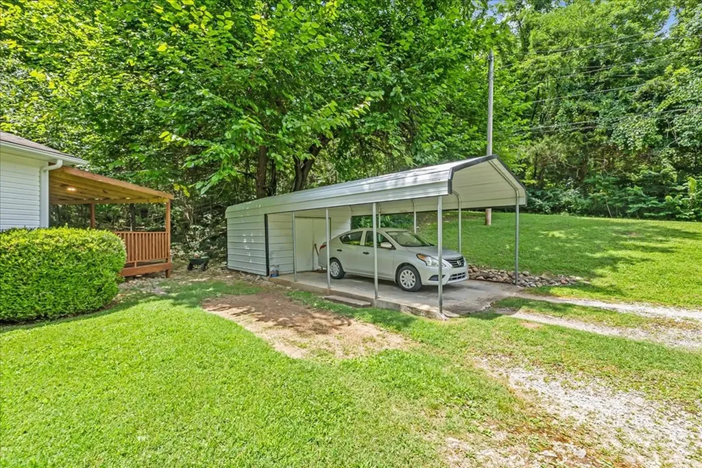 2196 Timothy Drive Cookeville TN 38506