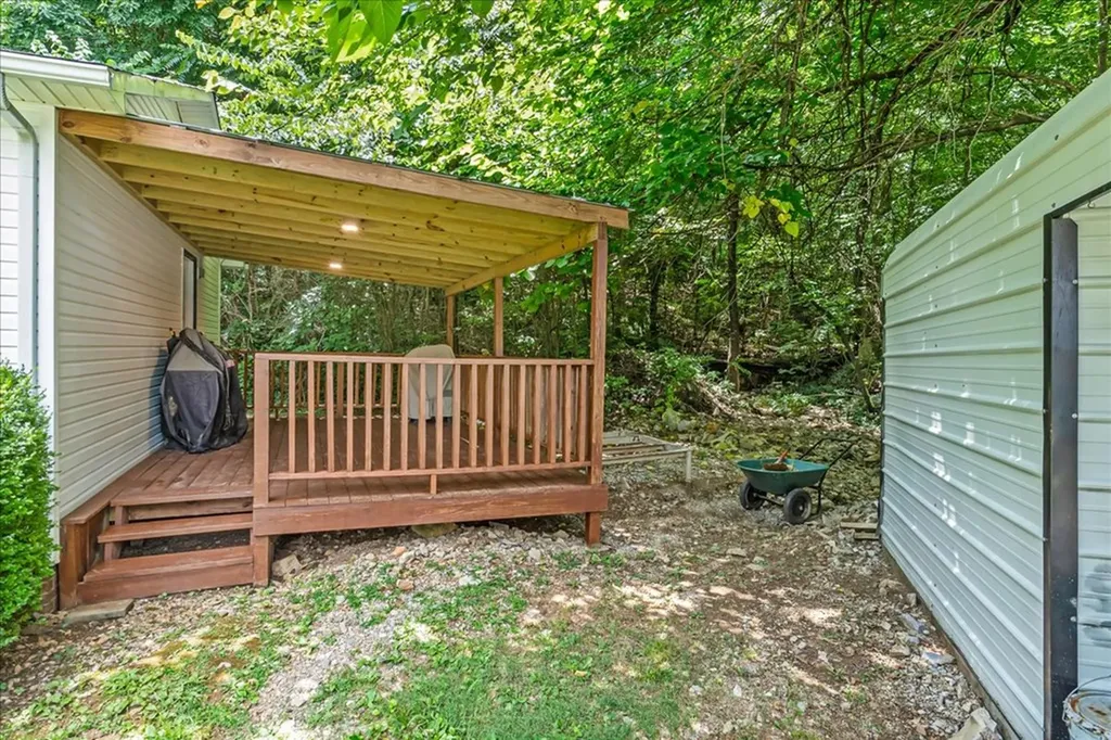 2196 Timothy Drive Cookeville TN 38506