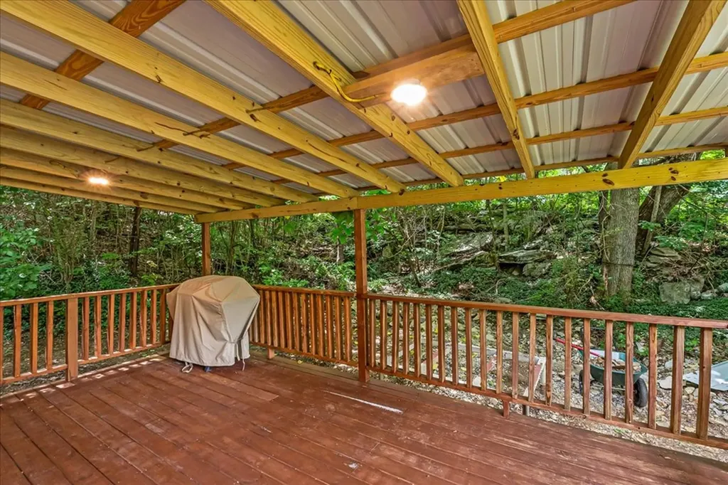 2196 Timothy Drive Cookeville TN 38506