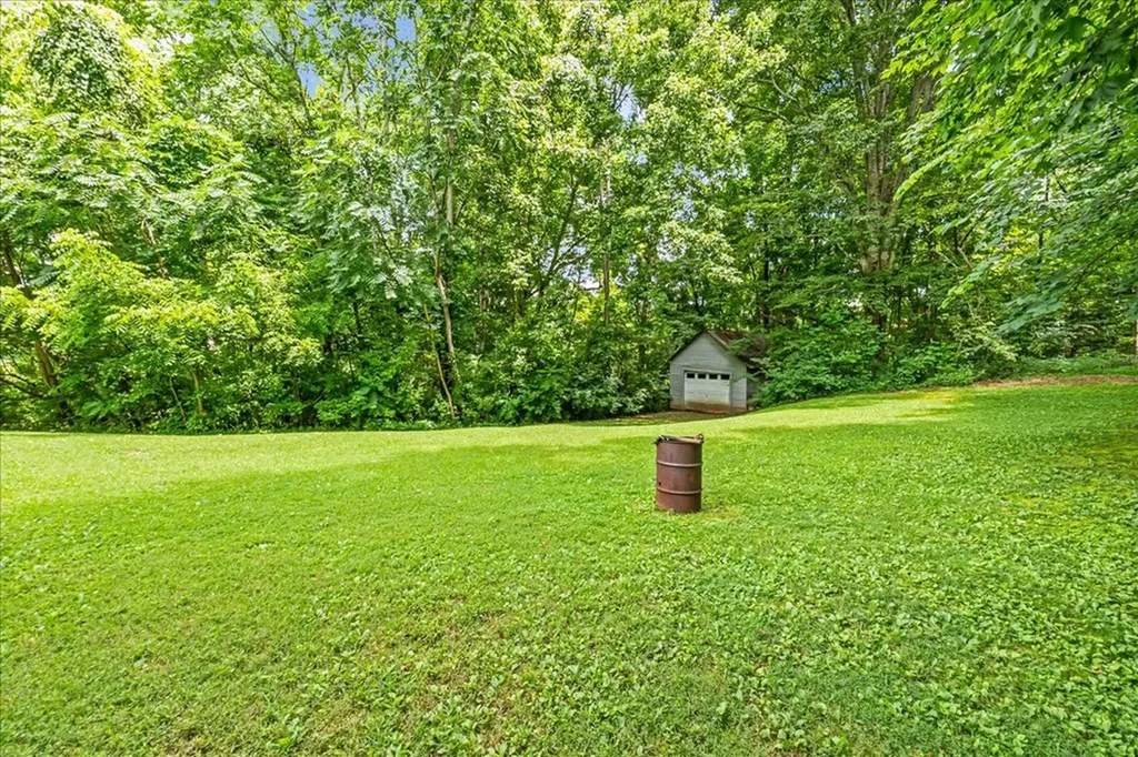 2196 Timothy Drive Cookeville TN 38506