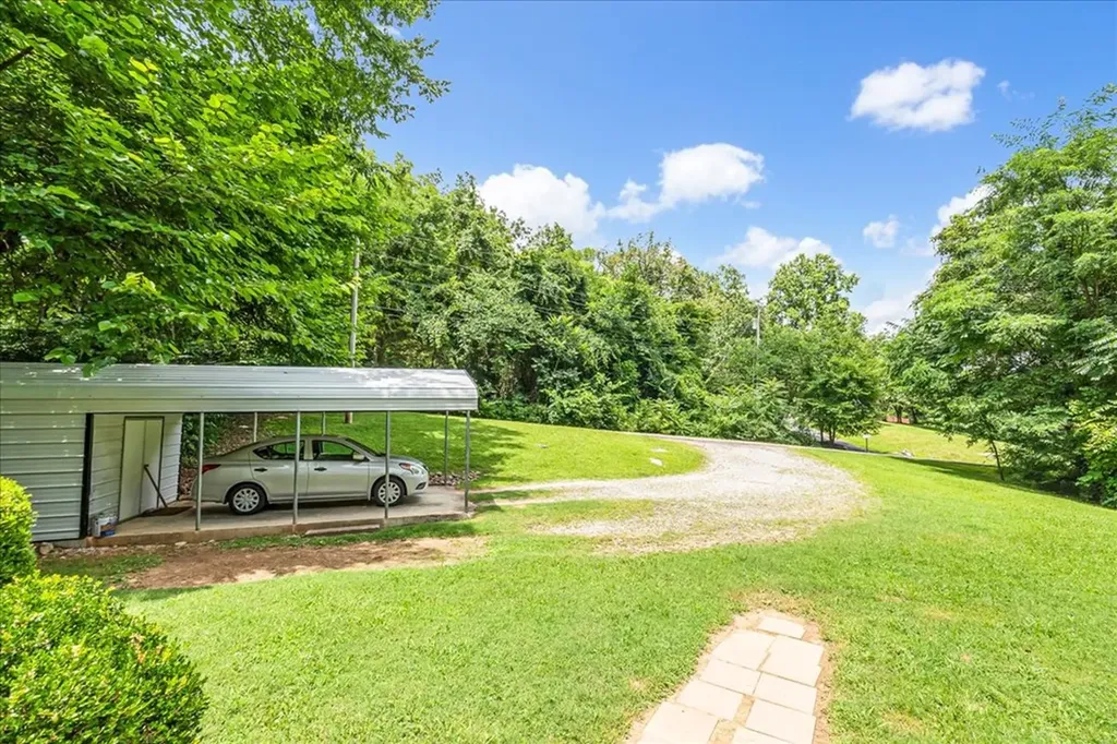 2196 Timothy Drive Cookeville TN 38506