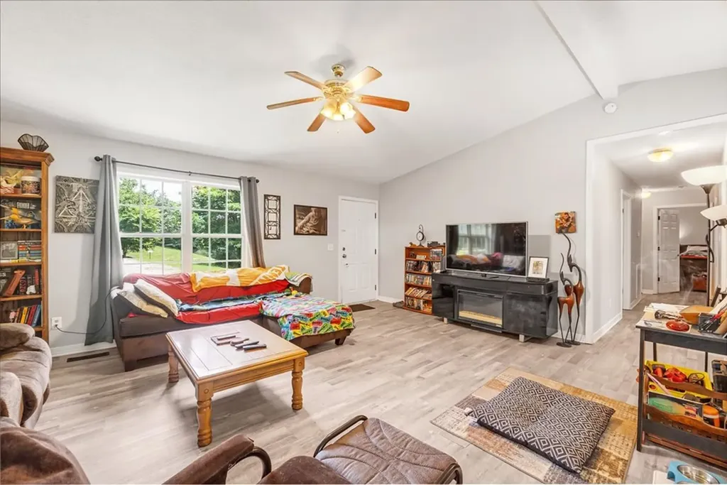 2196 Timothy Drive Cookeville TN 38506