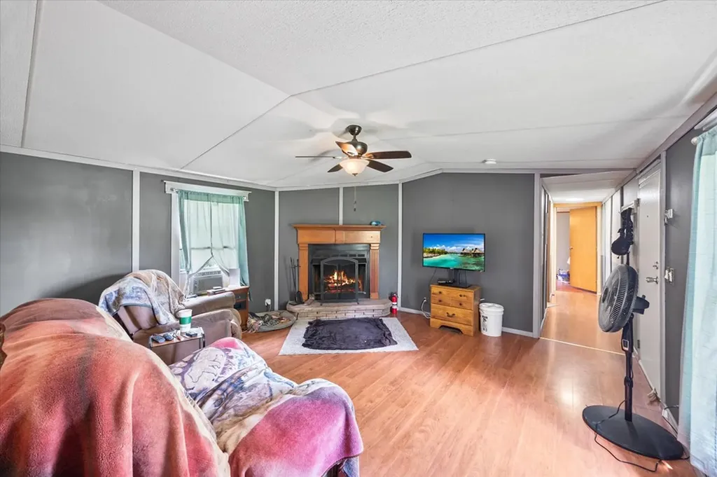 2881 Sugar Creek Road Gainesboro TN 38562