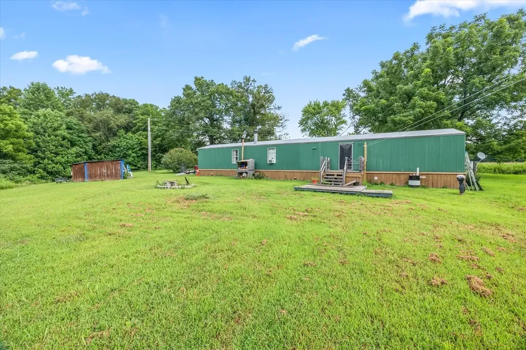 2881 Sugar Creek Road Gainesboro TN 38562