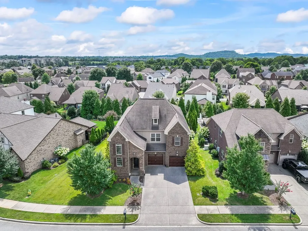 1039 Baxter Lane Gallatin TN 37066