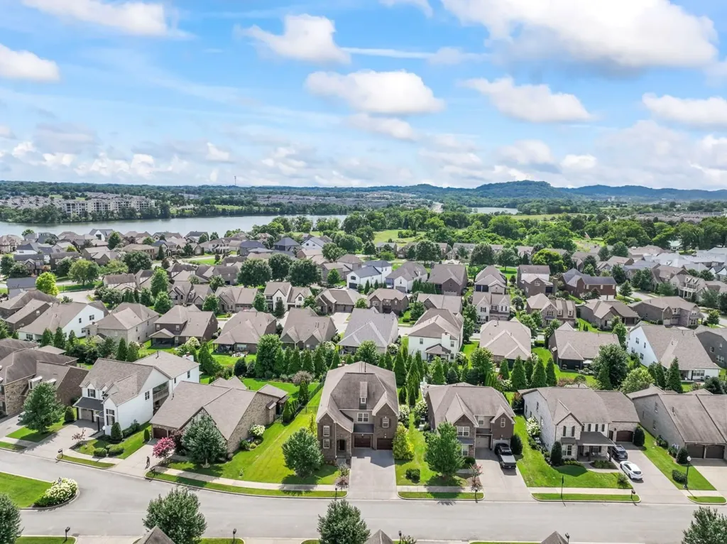 1039 Baxter Lane Gallatin TN 37066