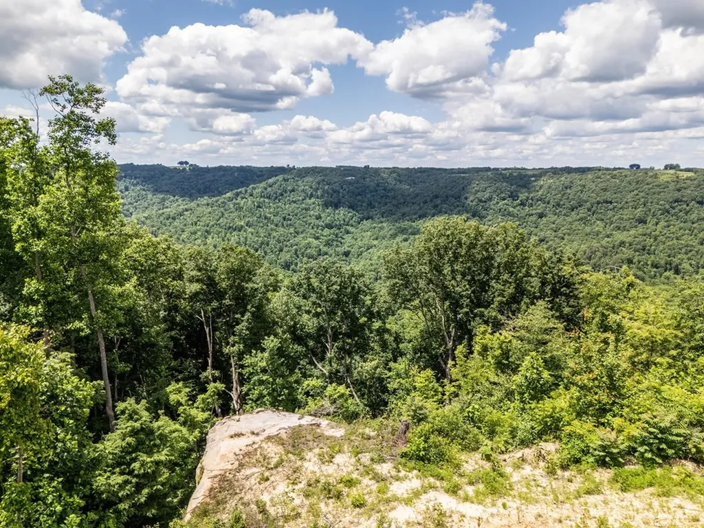 1.93ac Glenobey Road Jamestown TN 38556
