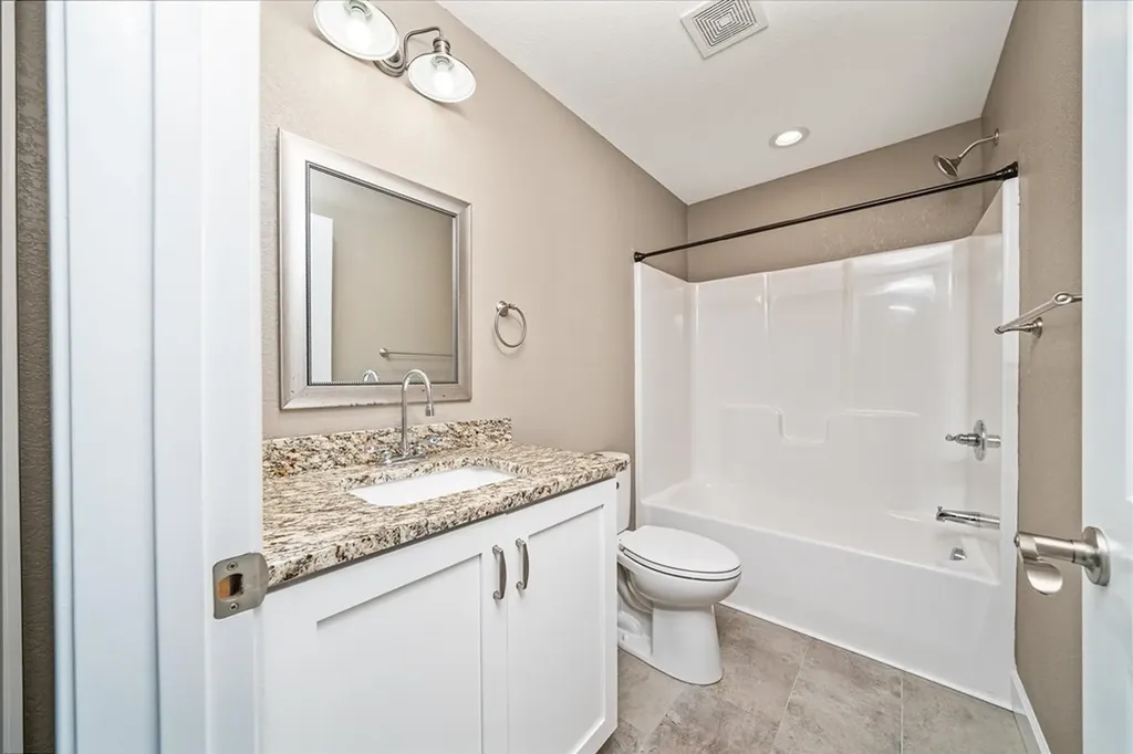 1382 Pilgrim Drive Grimsley TN 38565