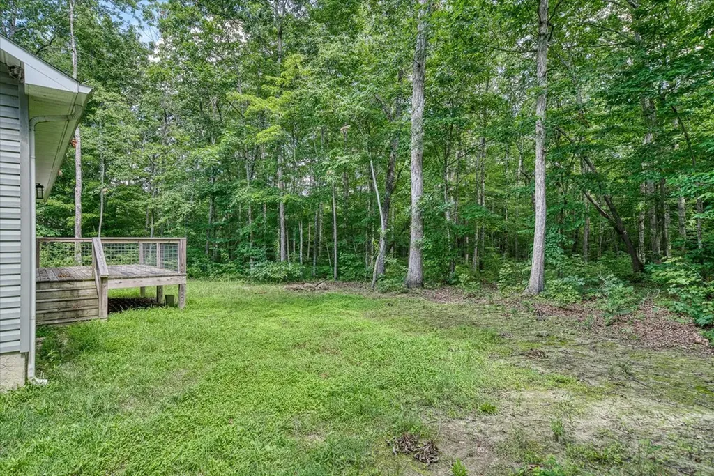 1382 Pilgrim Drive Grimsley TN 38565