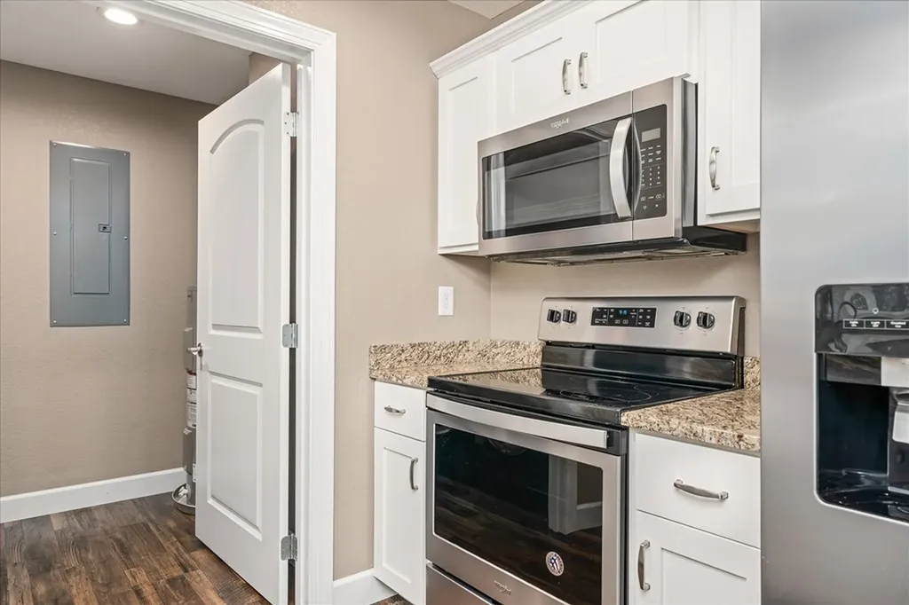 1382 Pilgrim Drive Grimsley TN 38565