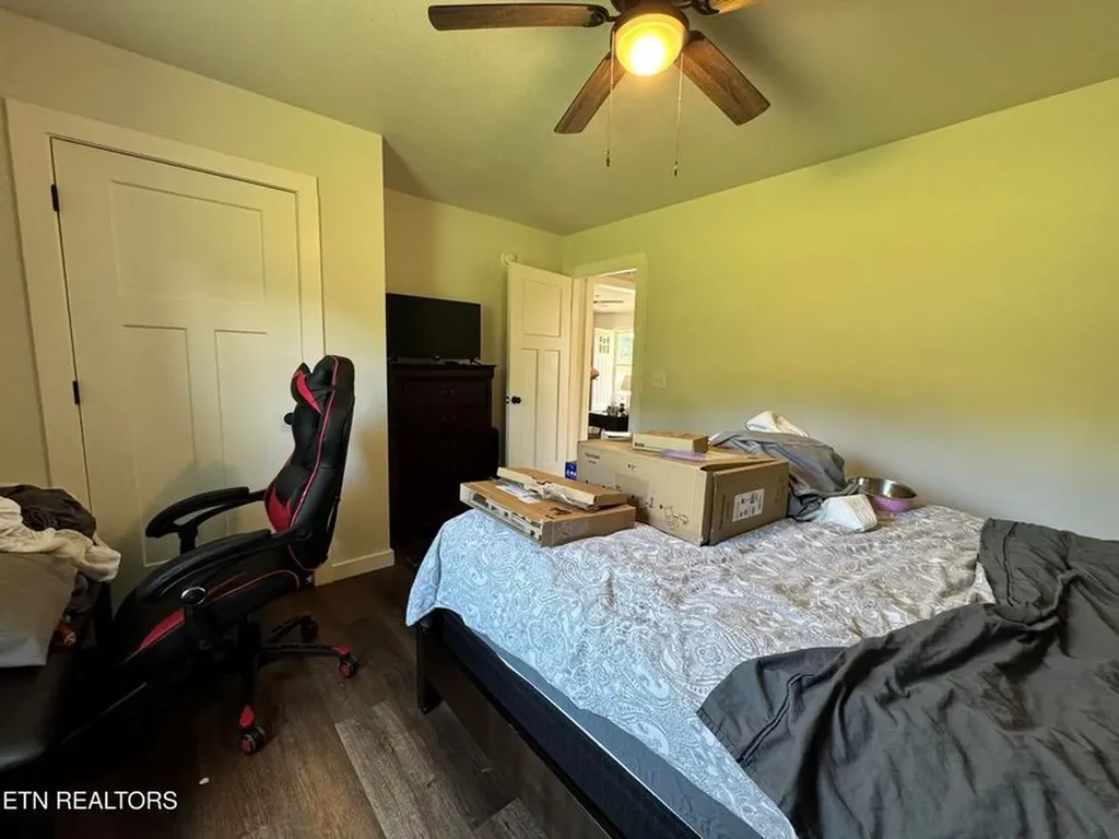 1353 Roy Owens Road Jamestown TN 38556-2411