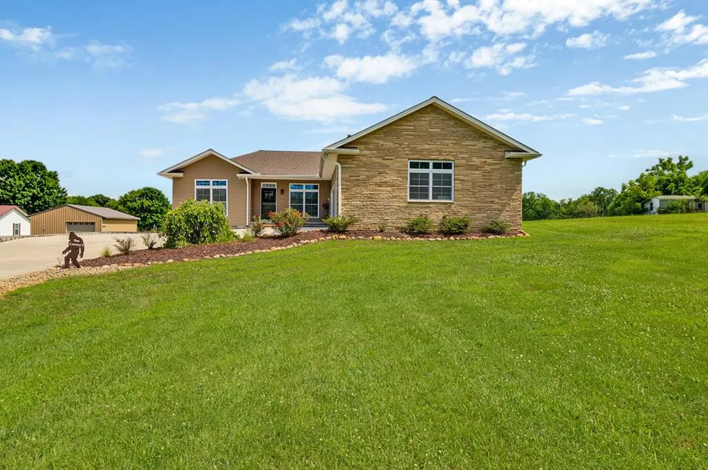 1432 Sawmill Road Crossville TN 38555