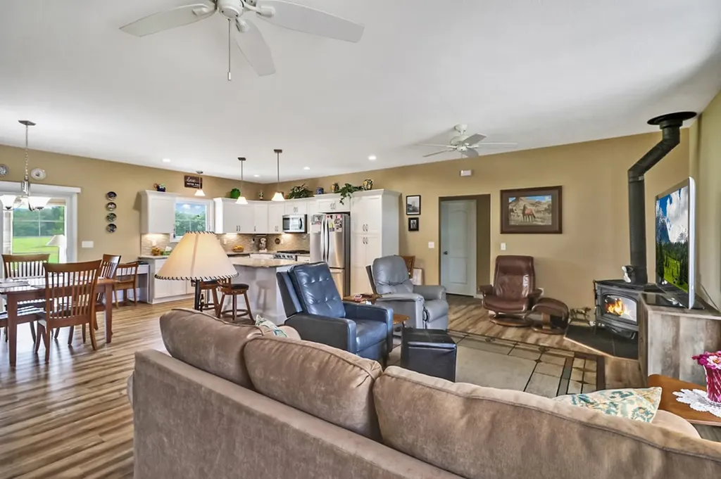 1432 Sawmill Road Crossville TN 38555