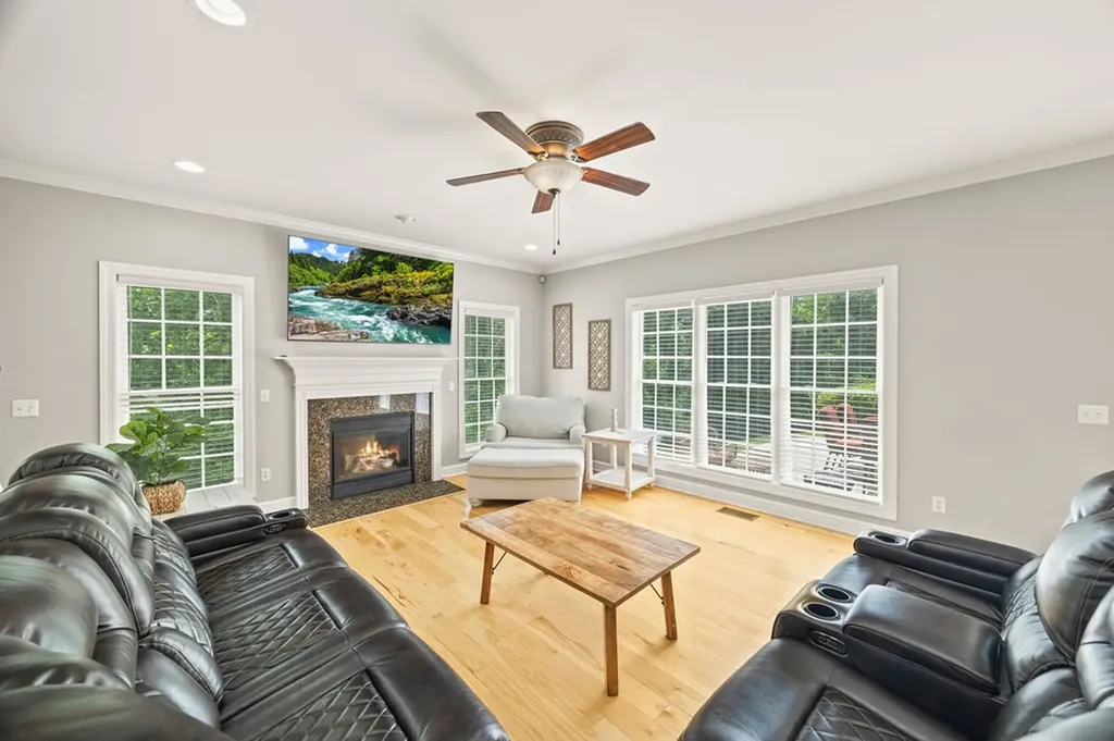 992 Stonebridge Circle Cookeville TN 38501