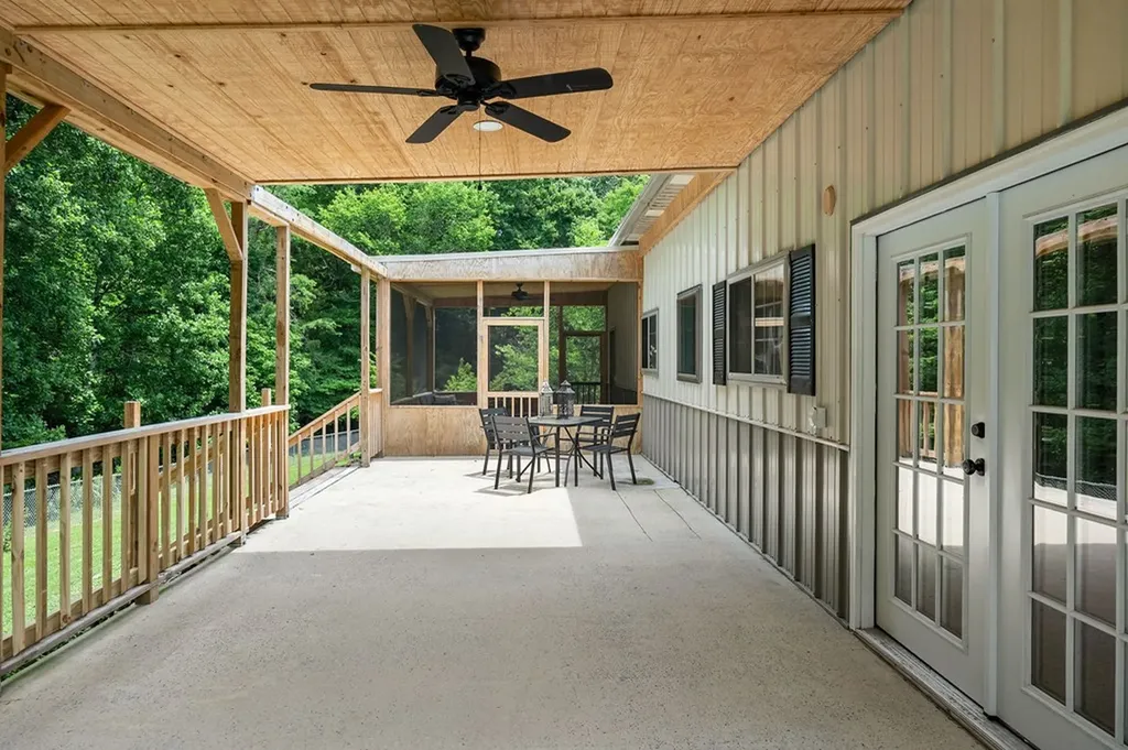 9656 Francis Ferry Rock Island TN 38581