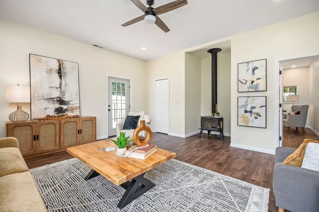 9656 Francis Ferry Rock Island TN 38581