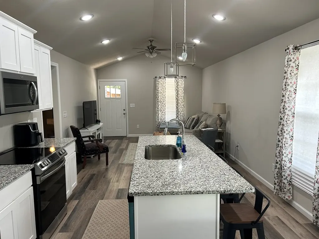 208 Bill Street Jamestown TN 38556