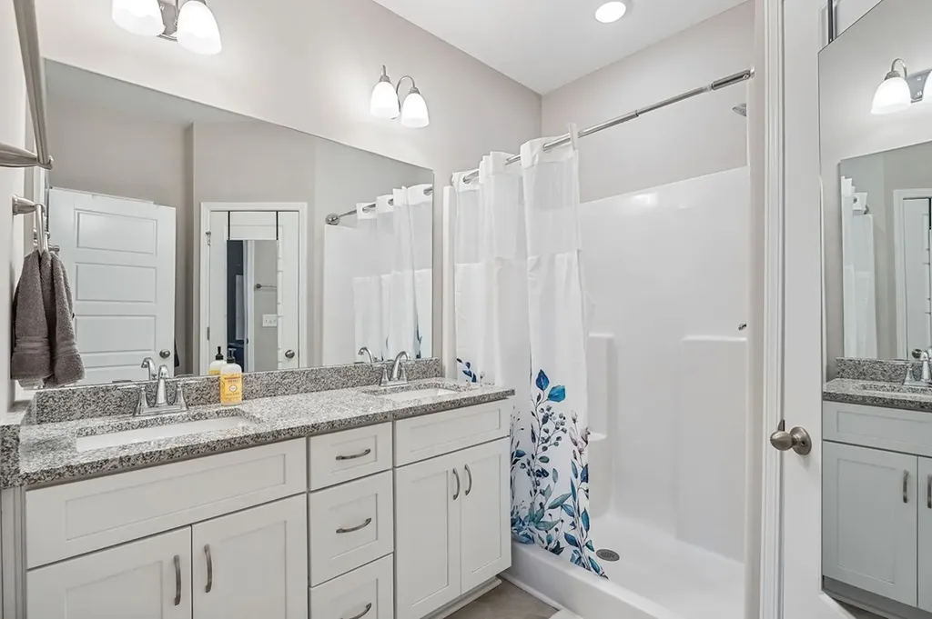 235 Villa Street Smithville TN 37166