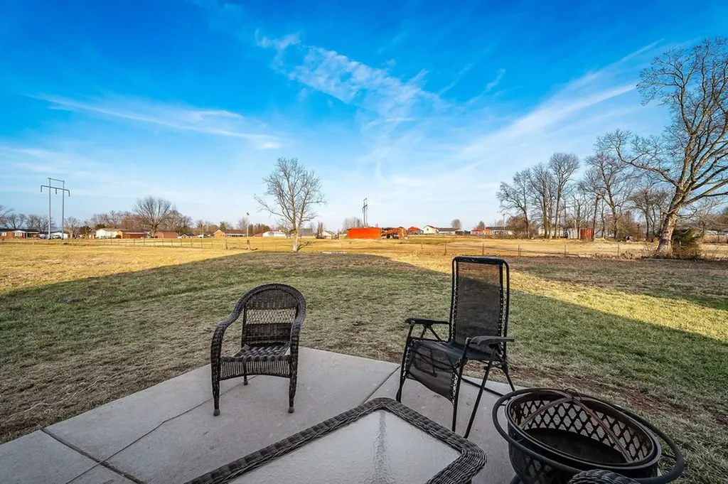 235 Villa Street Smithville TN 37166