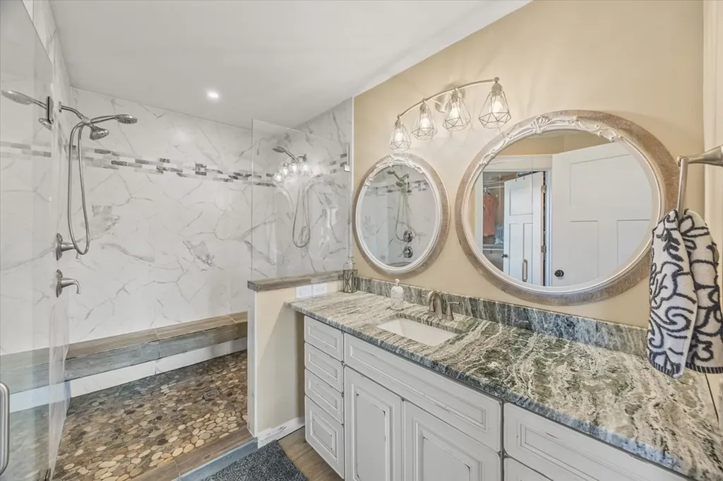 1721 Holly Bend Drive Byrdstown TN 38549