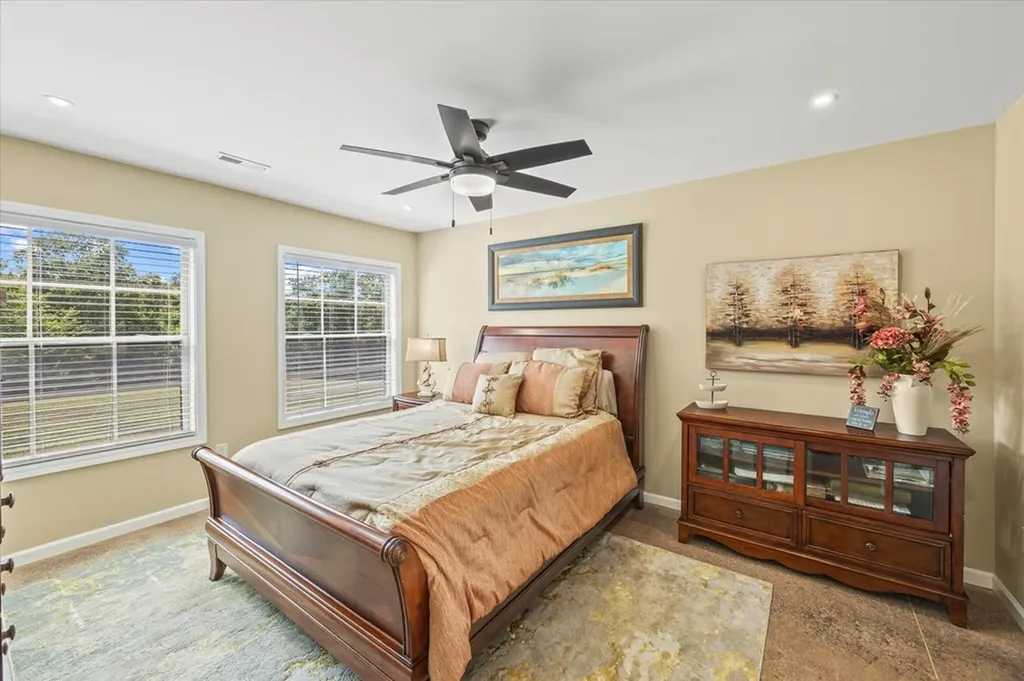 1721 Holly Bend Drive Byrdstown TN 38549