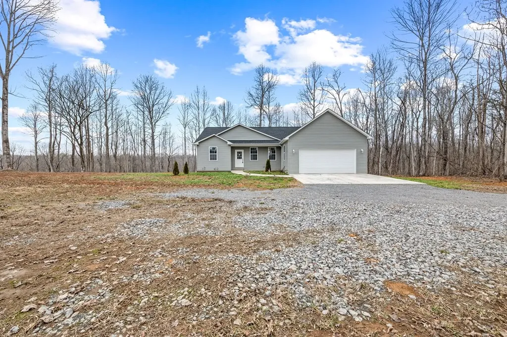 341 Brown Stafford Cemetery Lane Gainesboro TN 38562