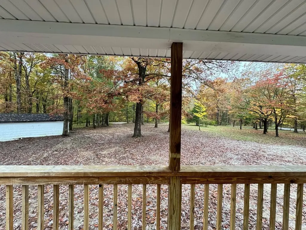 1101 Franklin Loop Clarkrange TN 38553