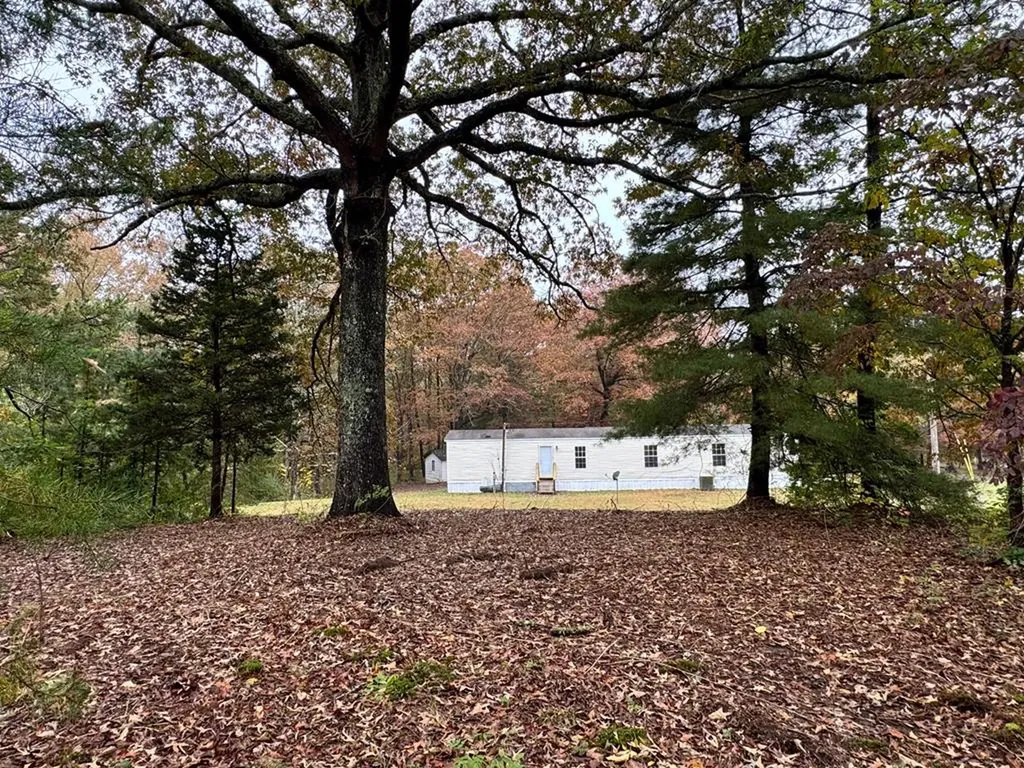 1101 Franklin Loop Clarkrange TN 38553