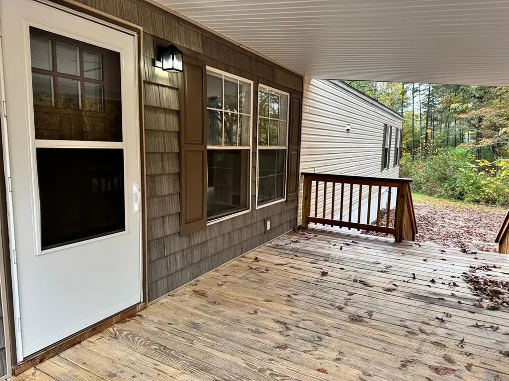 1101 Franklin Loop Clarkrange TN 38553