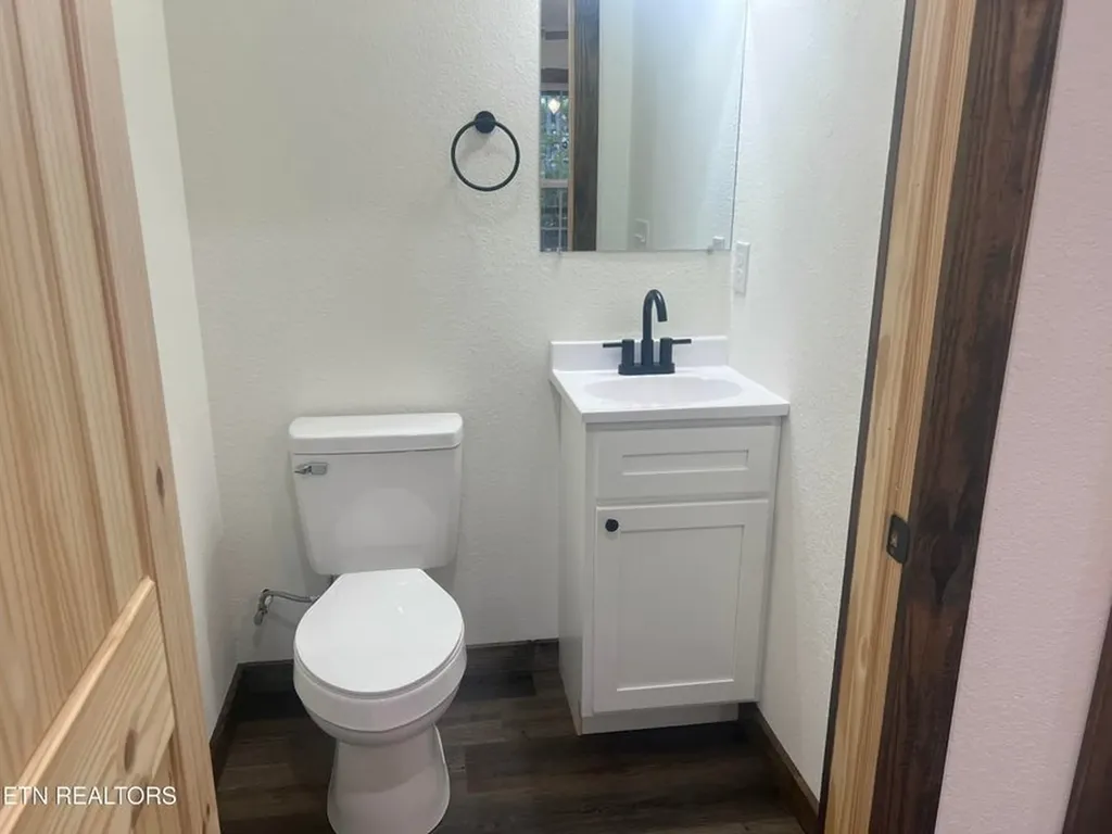 470 Trimmer Lane Jamestown TN 38556