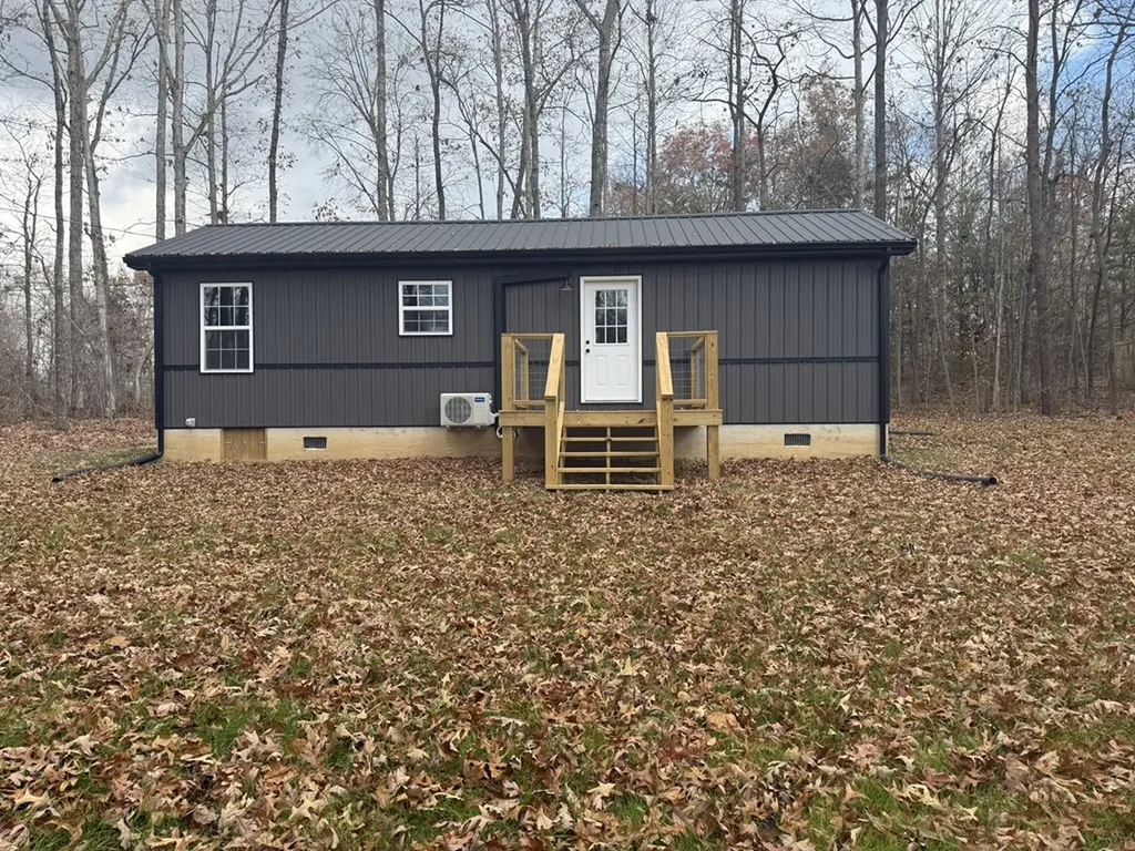 470 Trimmer Lane Jamestown TN 38556