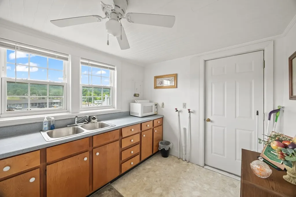 108 Woodland Street Livingston TN 38570