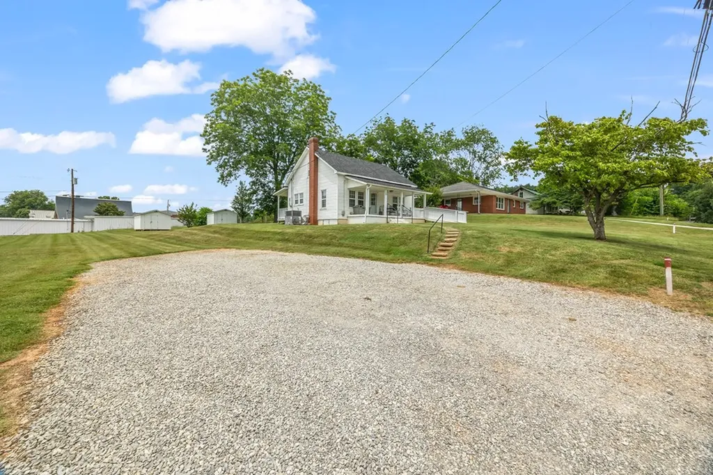108 Woodland Street Livingston TN 38570