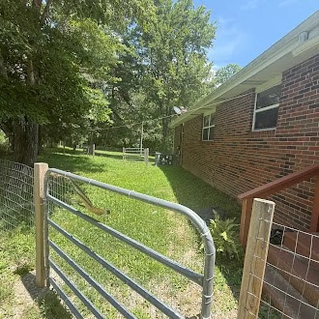 5740 South York Highway Clarkrange TN 38553