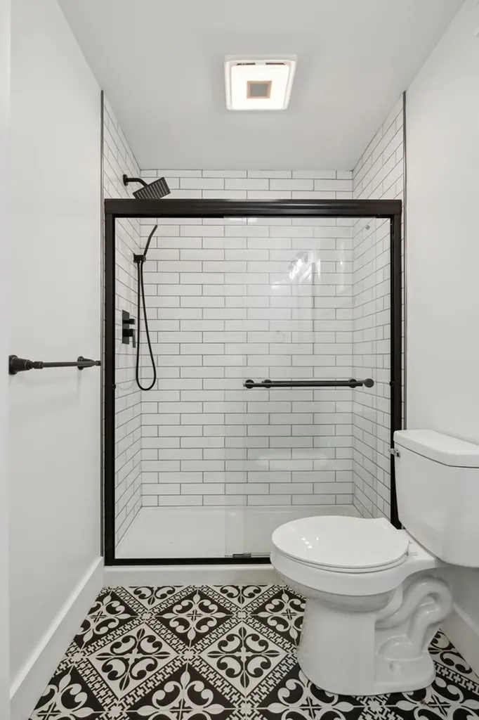 1069 Pleasant Shade Highway Pleasant Shade TN 37145