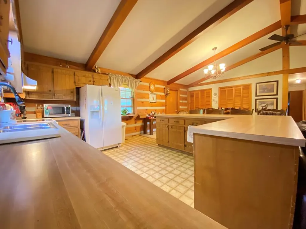 2233 Hitchcock Drive Cookeville TN 38506