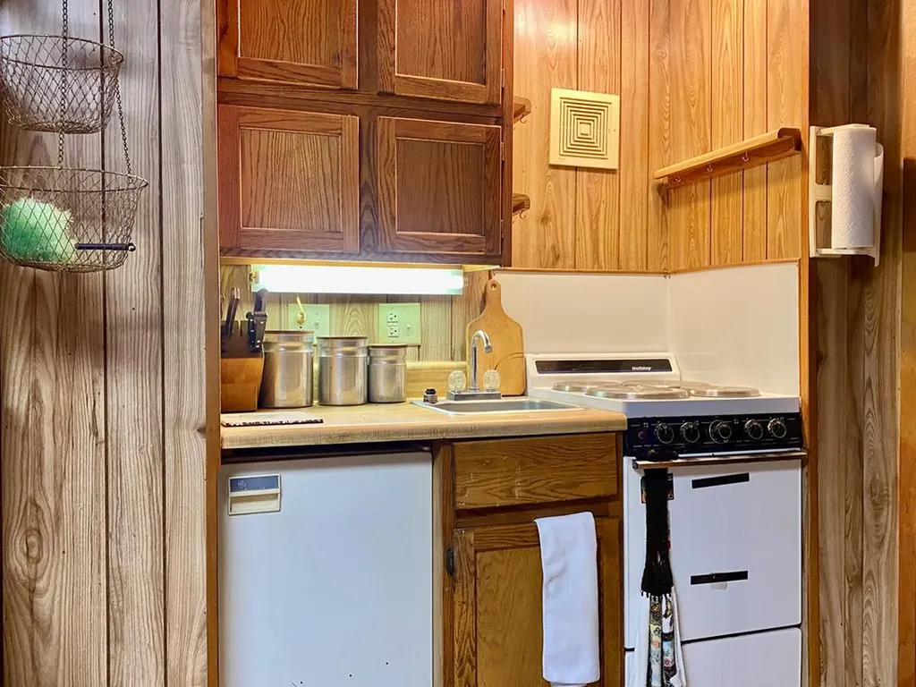 2233 Hitchcock Drive Cookeville TN 38506