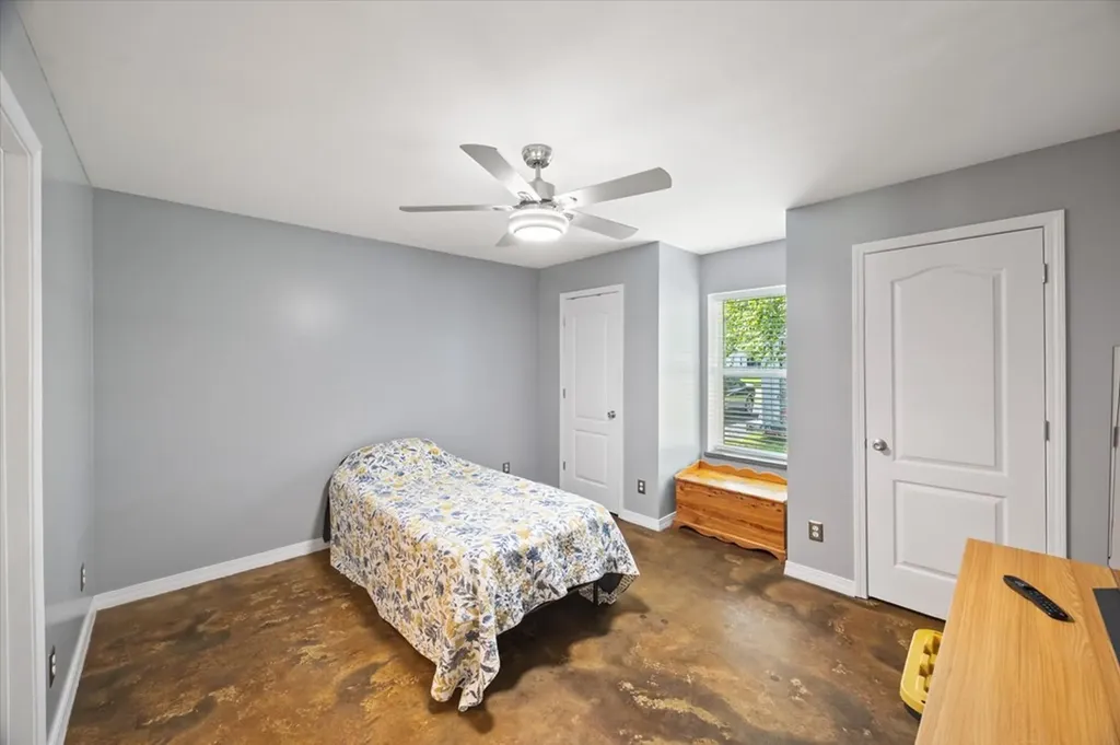 3011 Zeb Warren Road Cookeville TN 38506