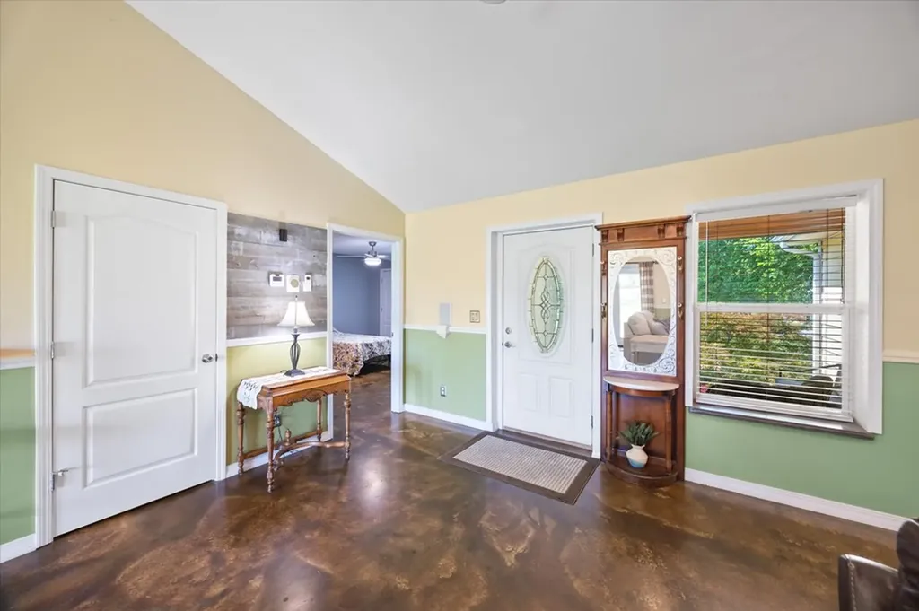 3011 Zeb Warren Road Cookeville TN 38506