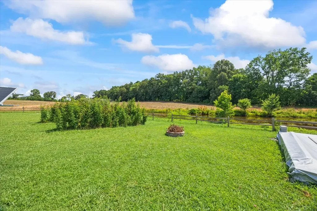 3011 Zeb Warren Road Cookeville TN 38506