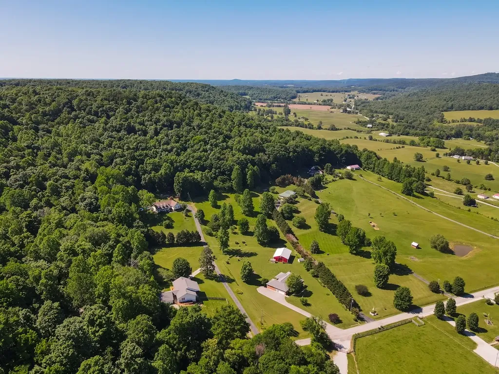 652 Mackie Road Sparta TN 38583