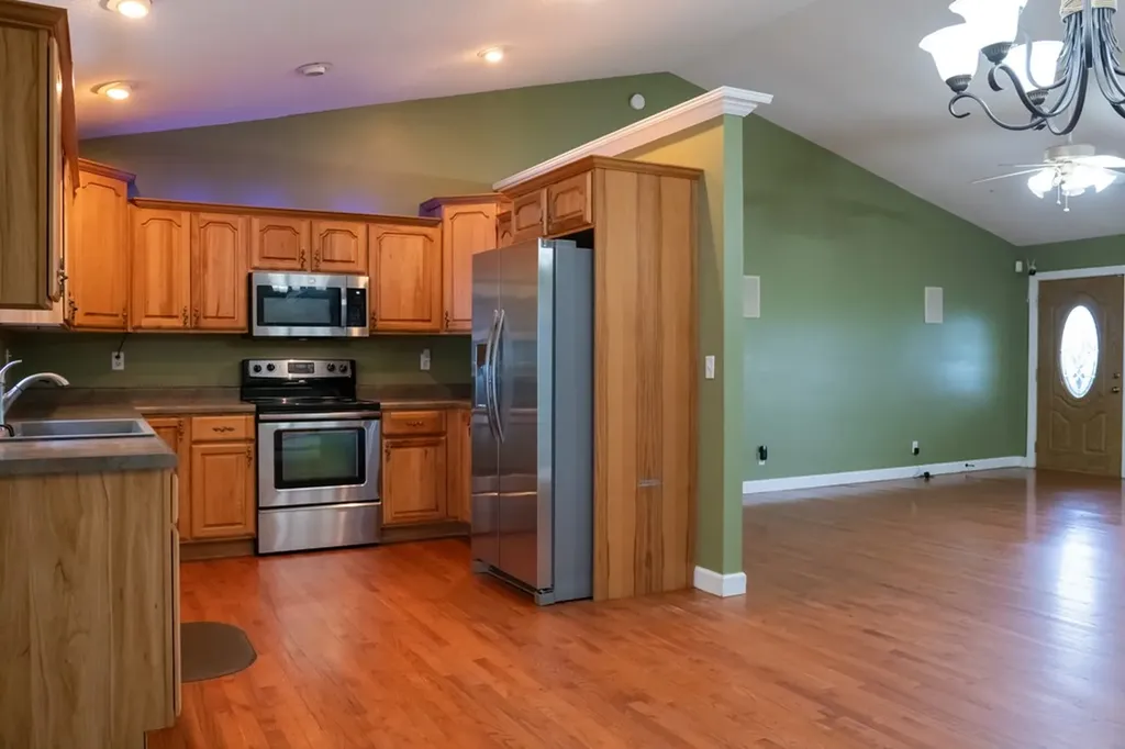 652 Mackie Road Sparta TN 38583